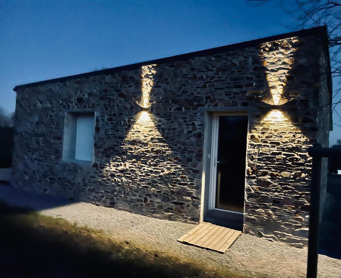 Maison En Pierres Au Calme Pres D'Ancenis Mésanger Екстериор снимка